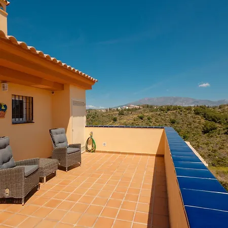 Cozy Apartment, With Sea Views, Large Private Terrace, Close To The Beach, El Faro, Mijas